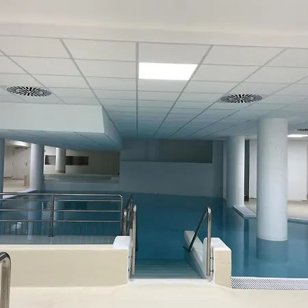 Le Portillo - Piscine - Pour 4 Personnes Mae-5283